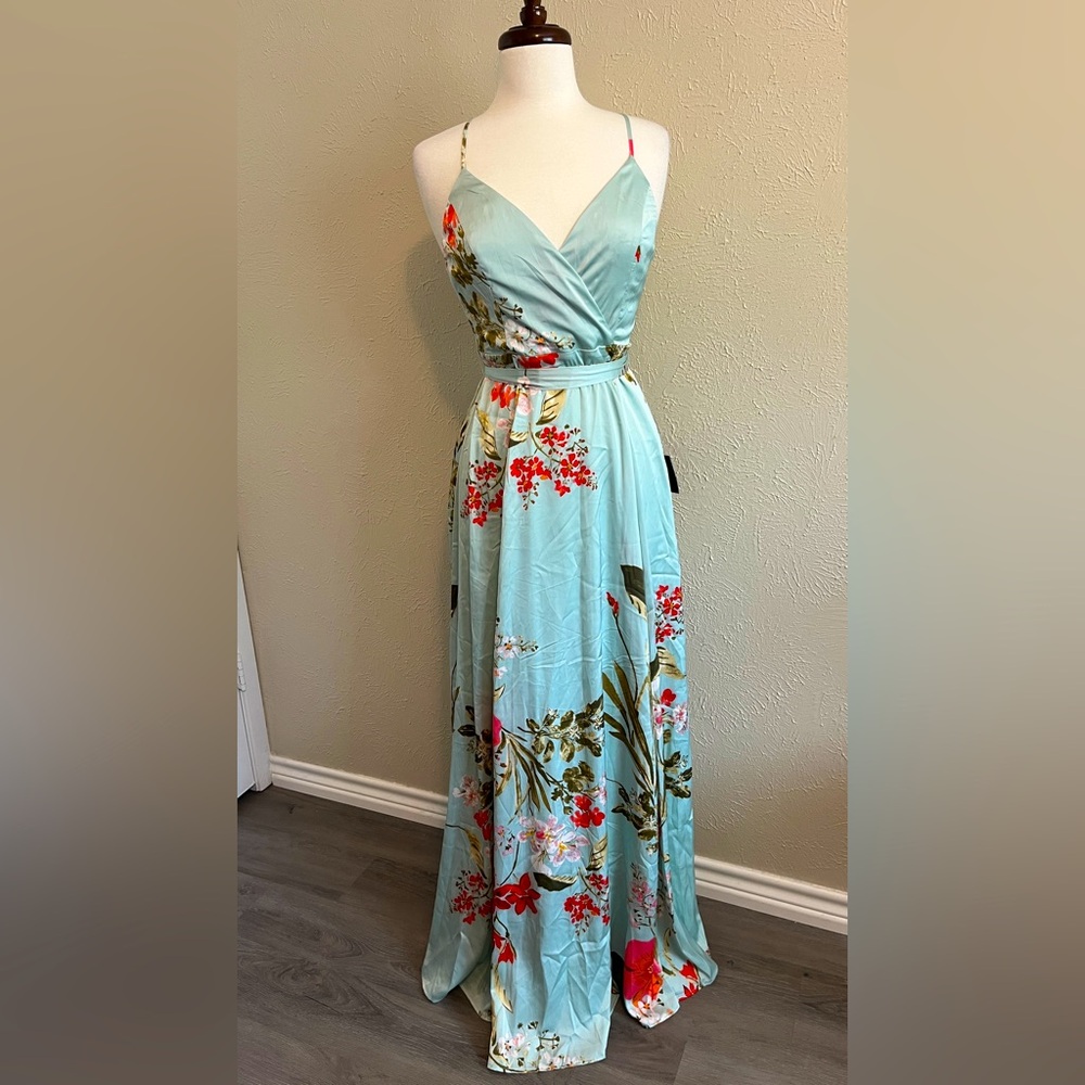 NWT Lulu's Sage Floral ‘Still the One’ Gown with Tie - Picture 5 of 11